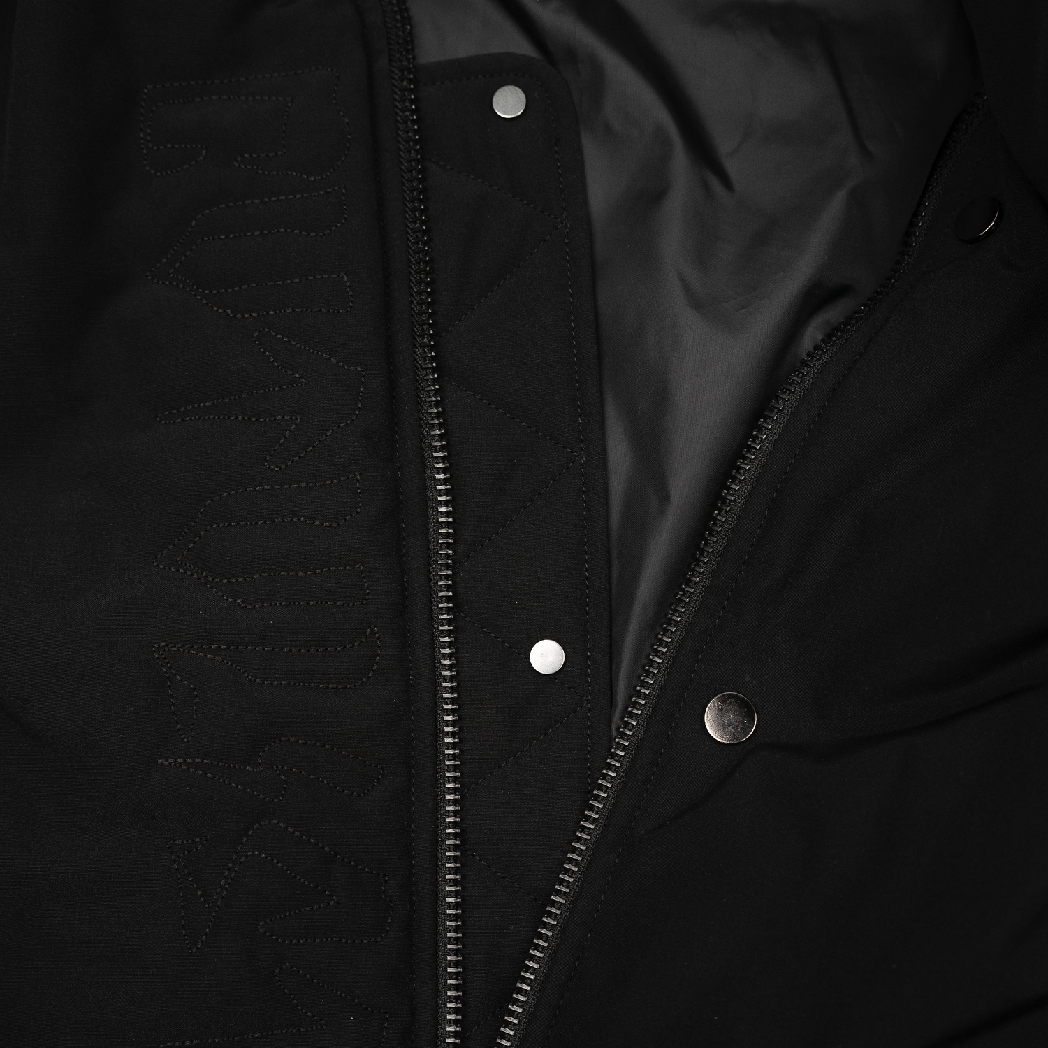 Nylon Zip Bomber