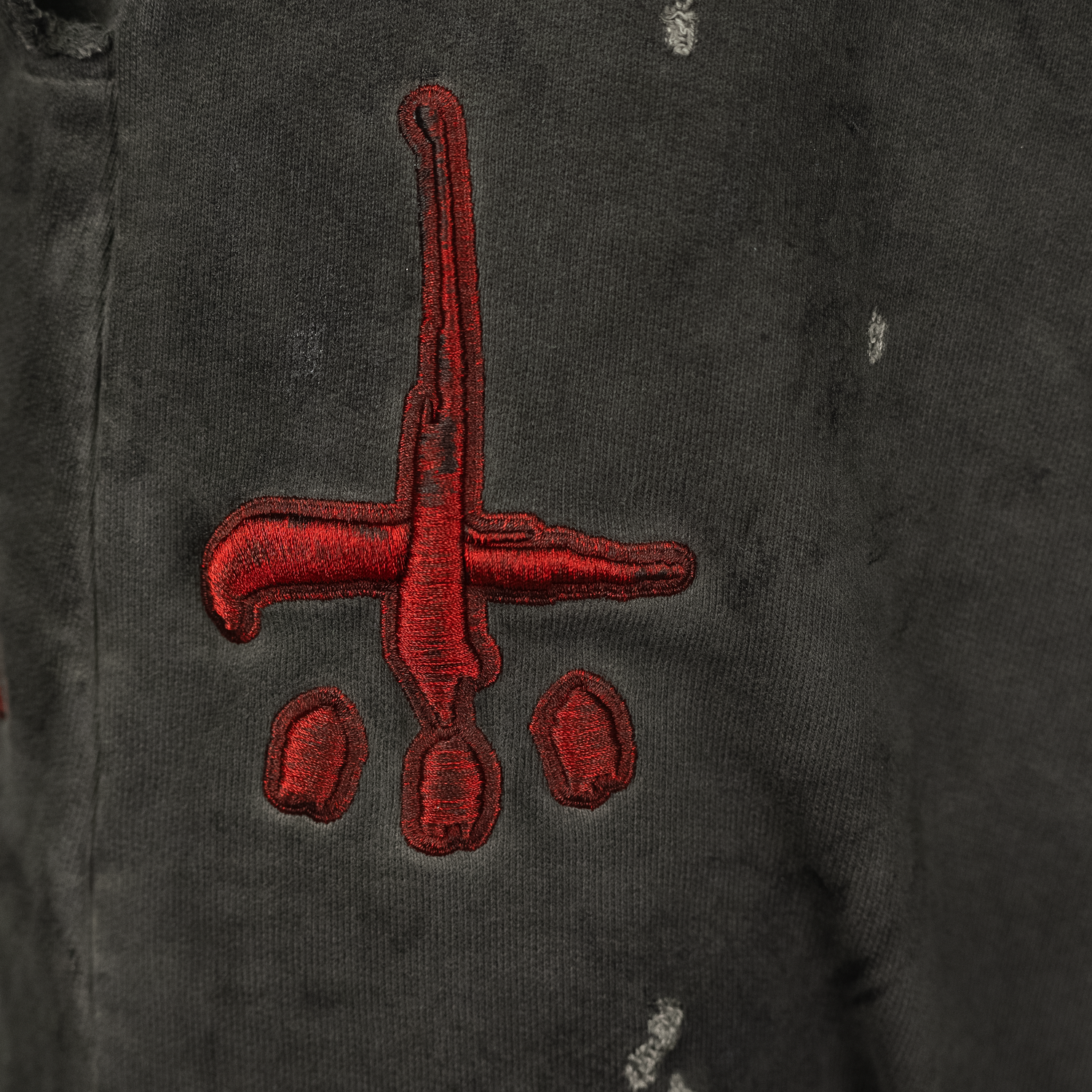 Damaged Usual Pants '24