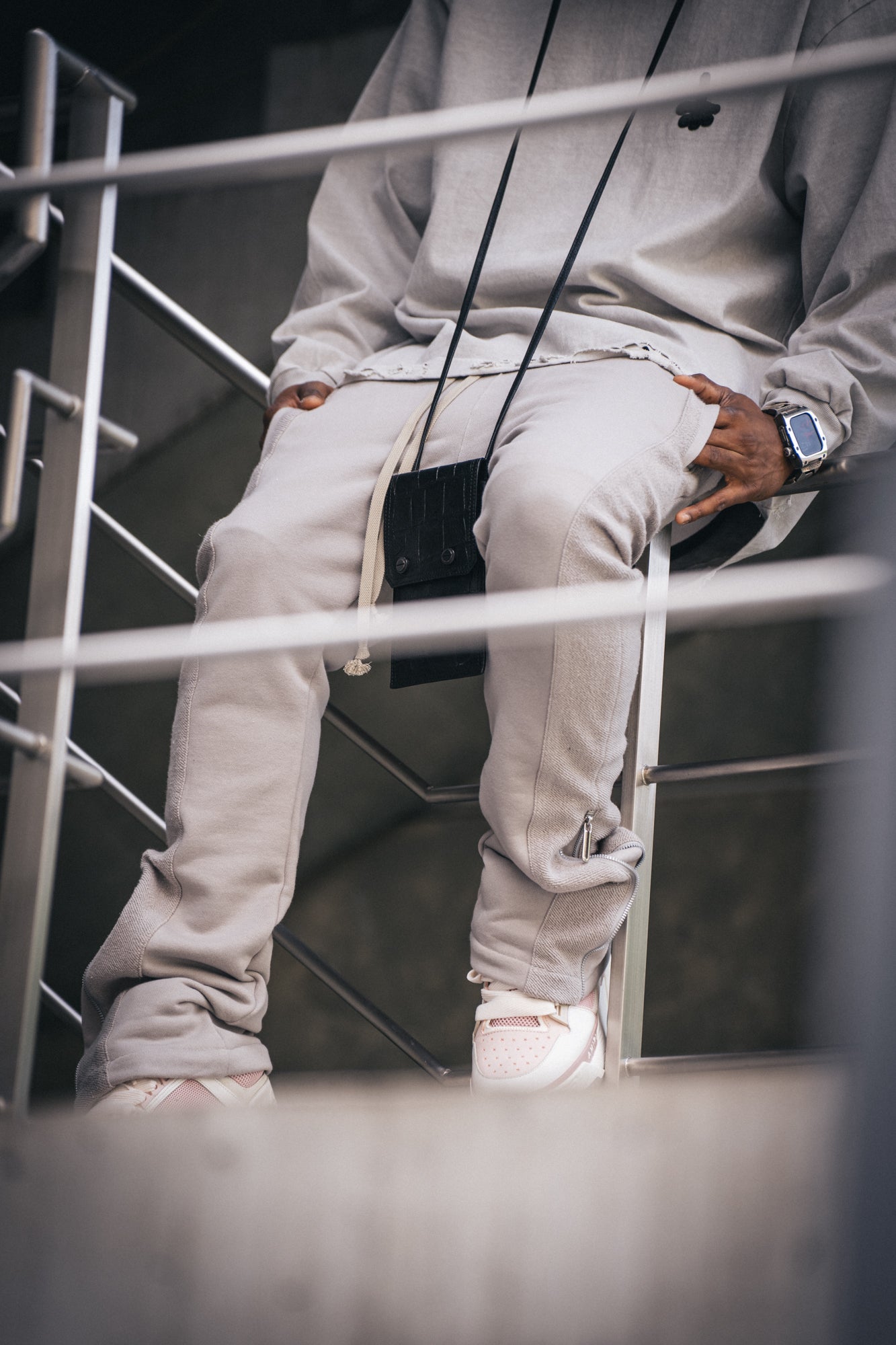 Basic Zip Pants '24