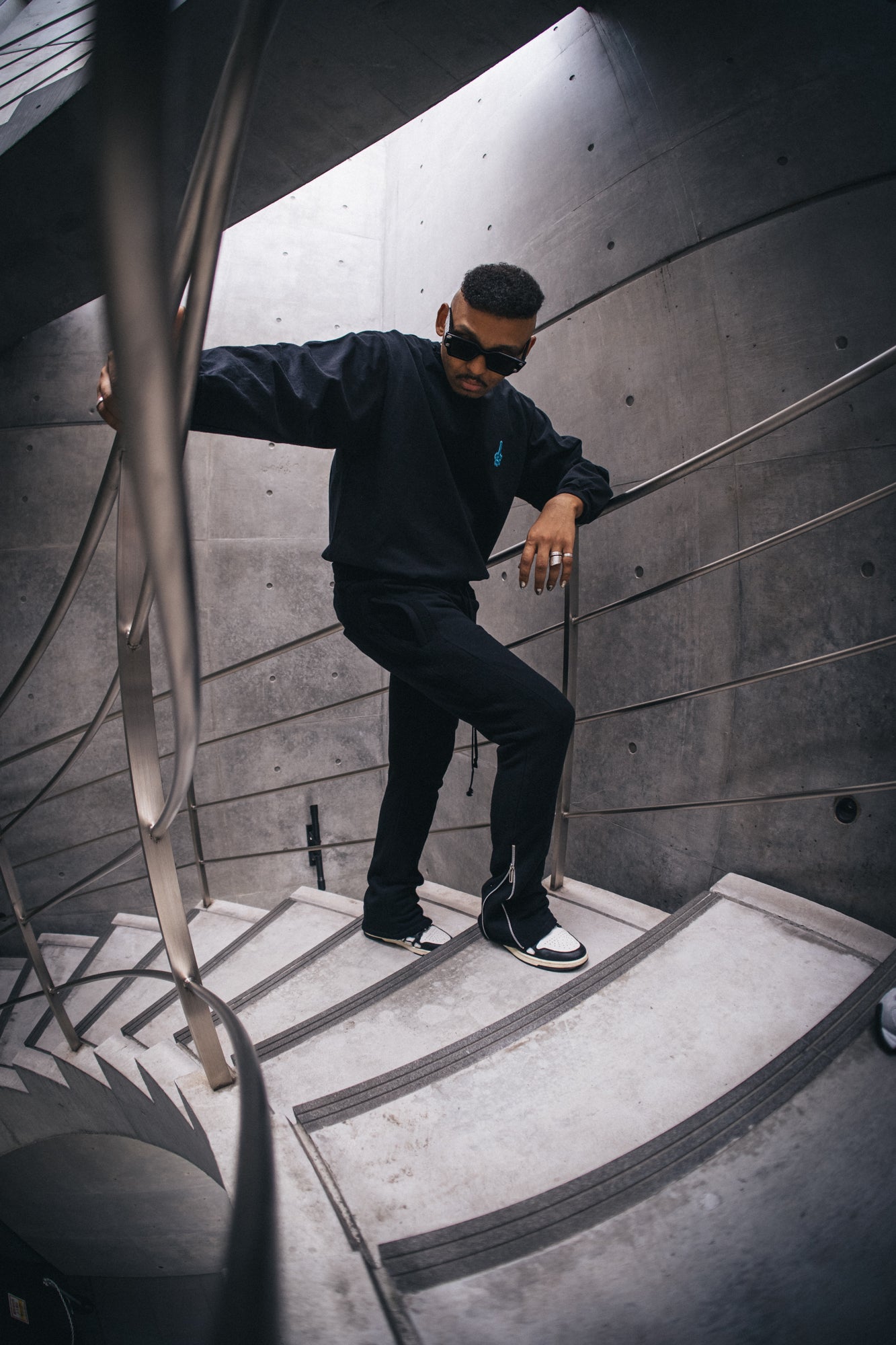 Basic Zip Pants '24