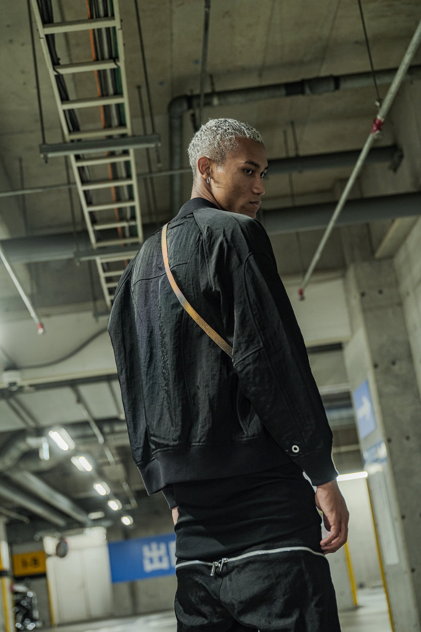 Nylon Zip Bomber