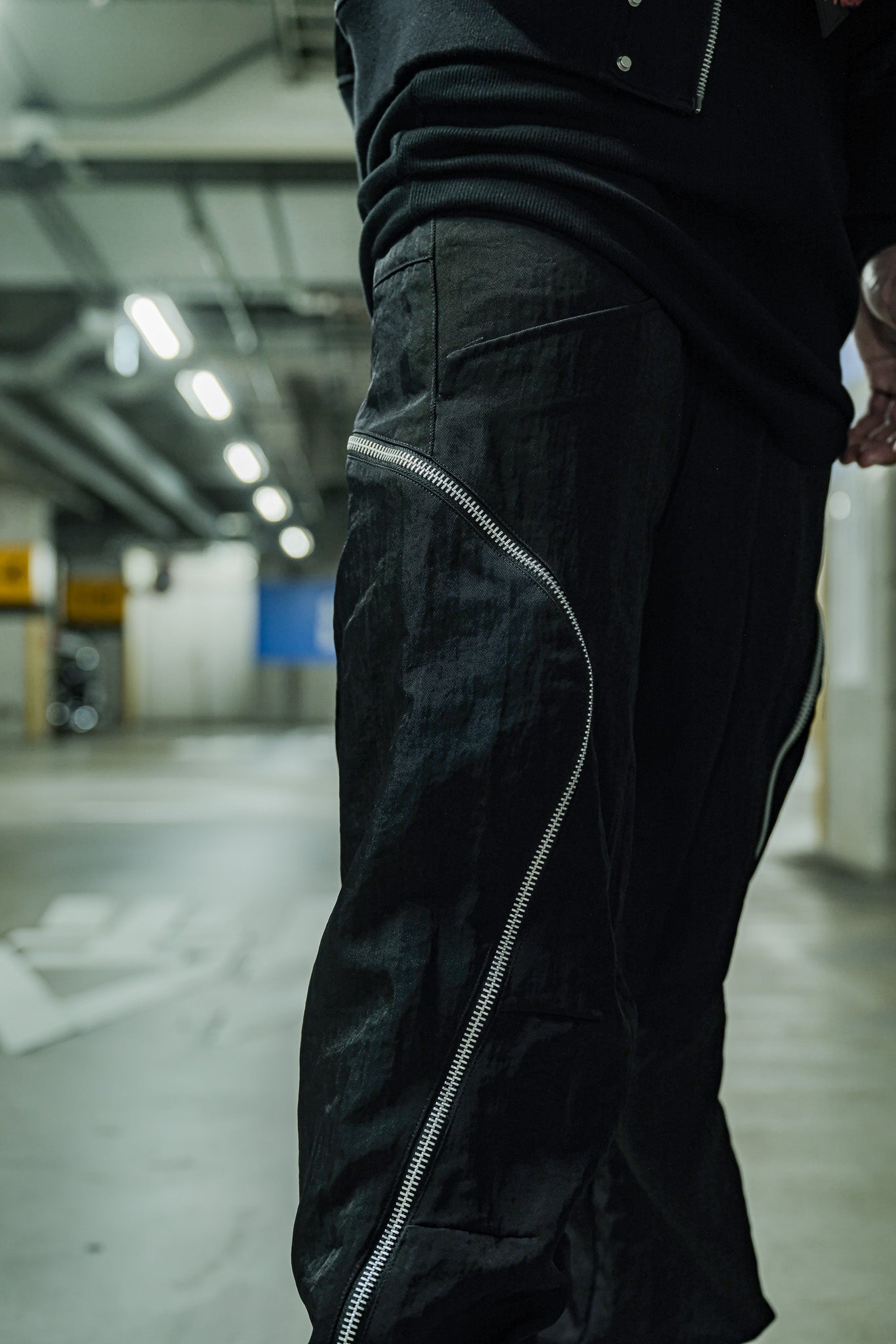 Nylon Zip Pants