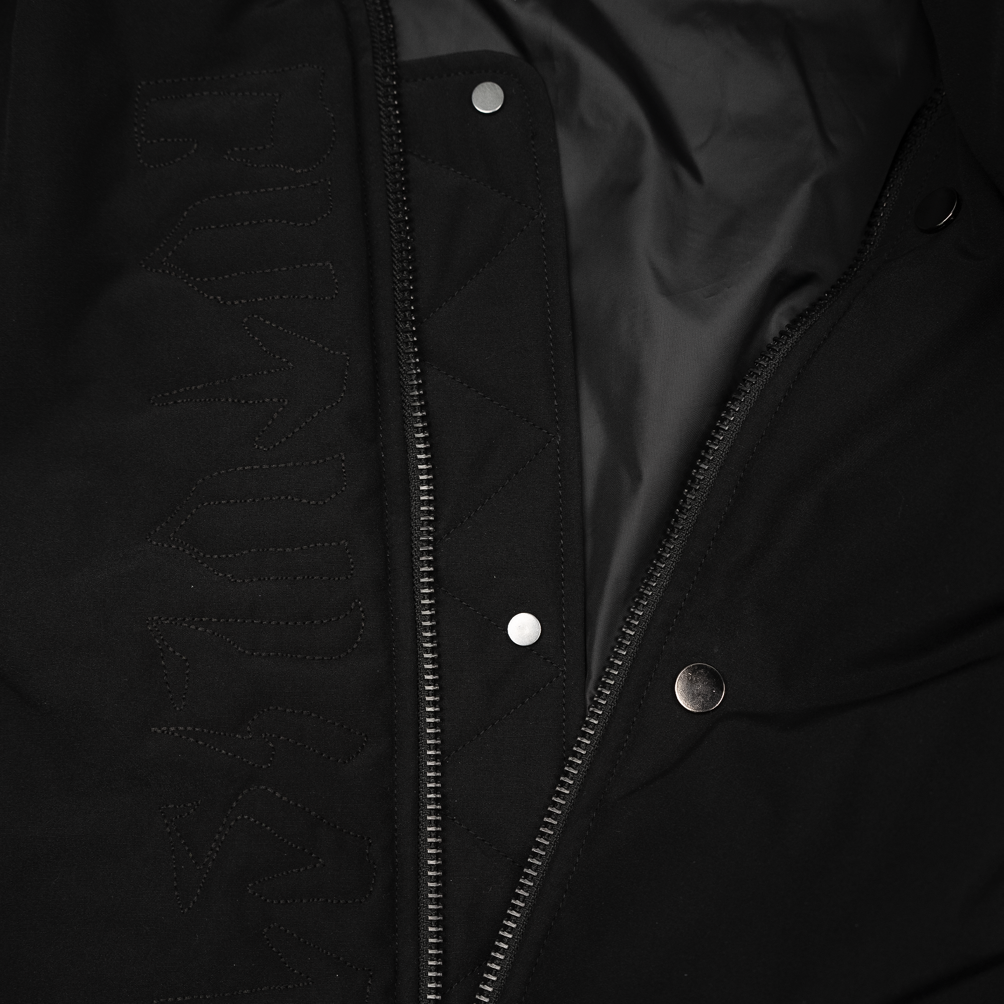 Nylon Zip Bomber