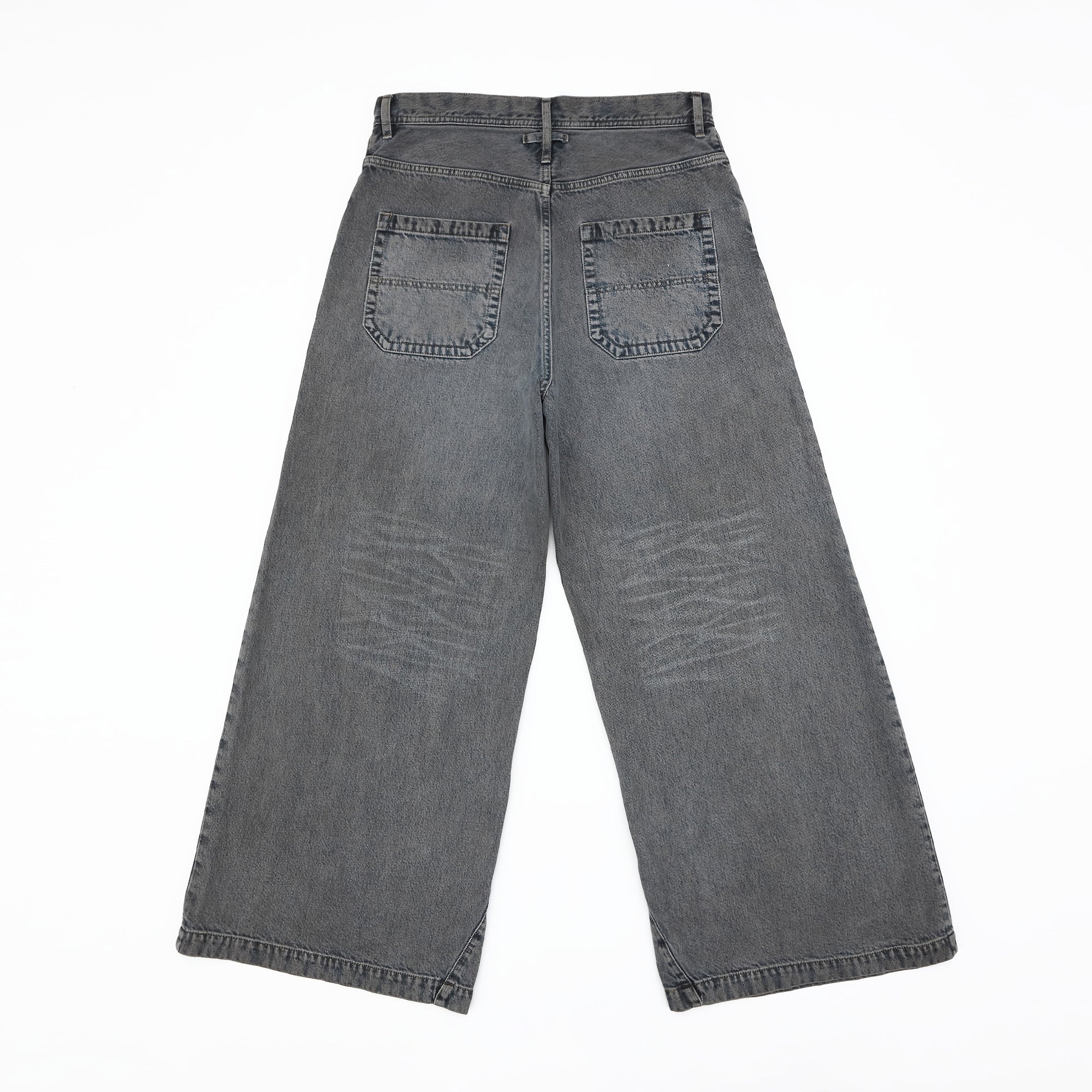 ボウレッグバギーデニムパンツ