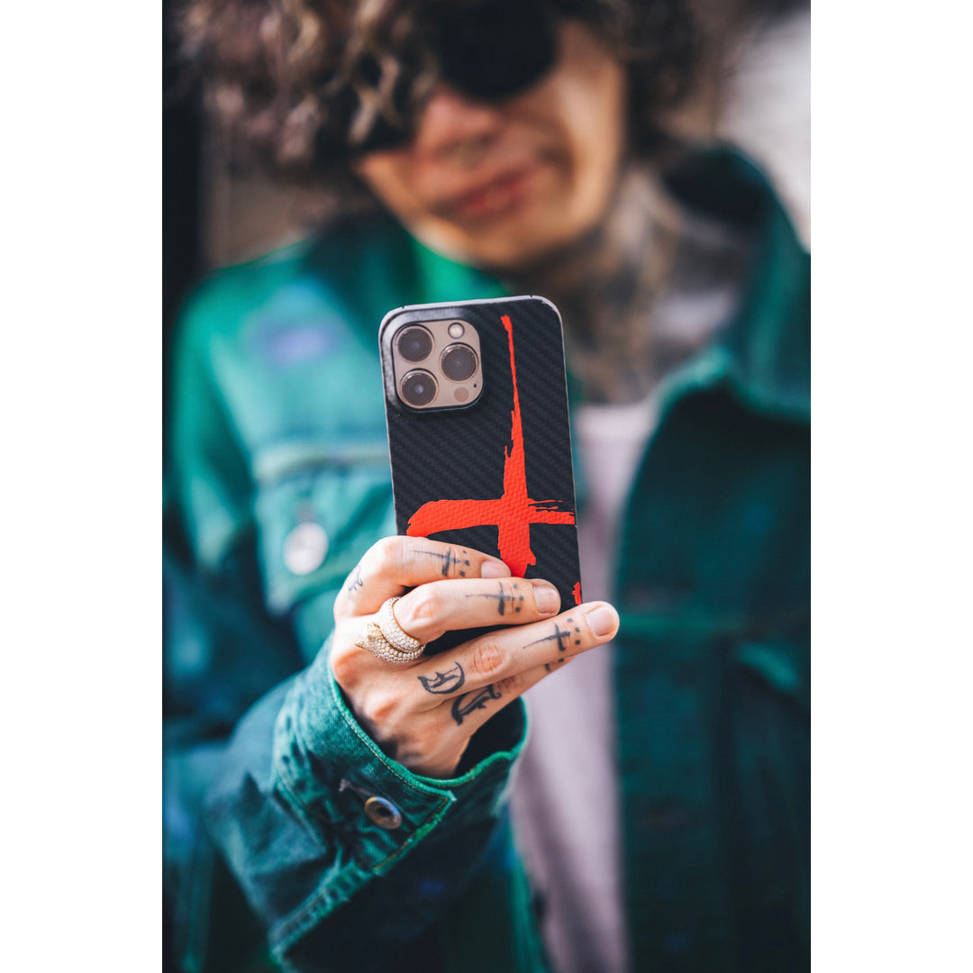 Big Cross Carbon iPhone Case for 13 Pro Max image 5