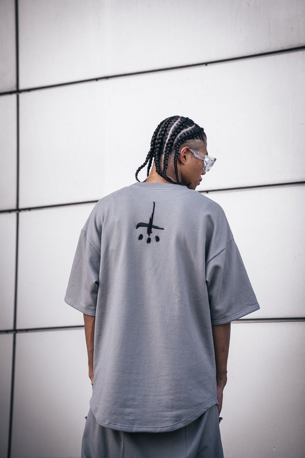 注目■CVTVLIST■大人気 Usual Fire Logo Tee 国内発送 すぐ届く CTLS | Usual Fire Logo Tee – CVTVLIST