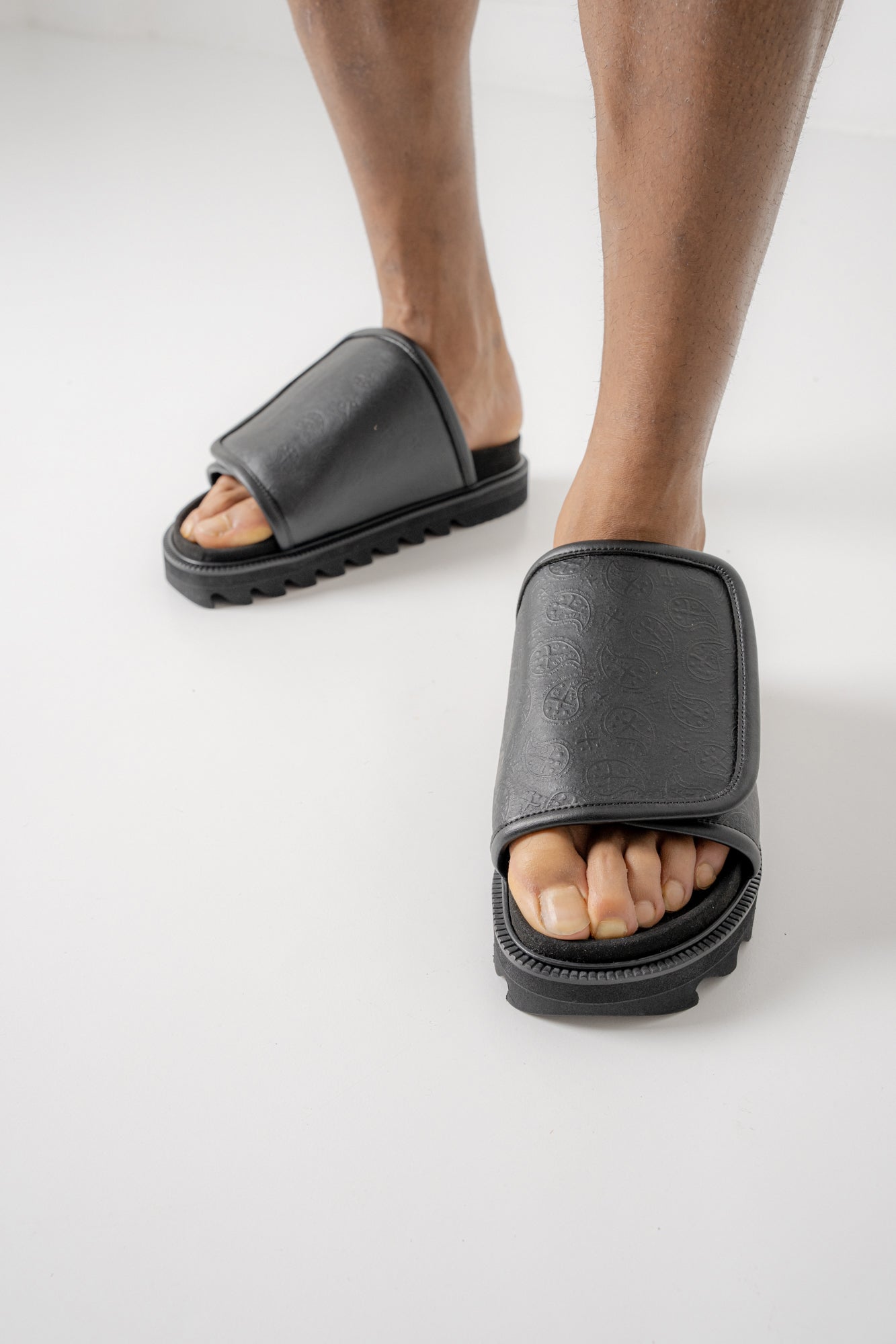 Elite Sandals '23