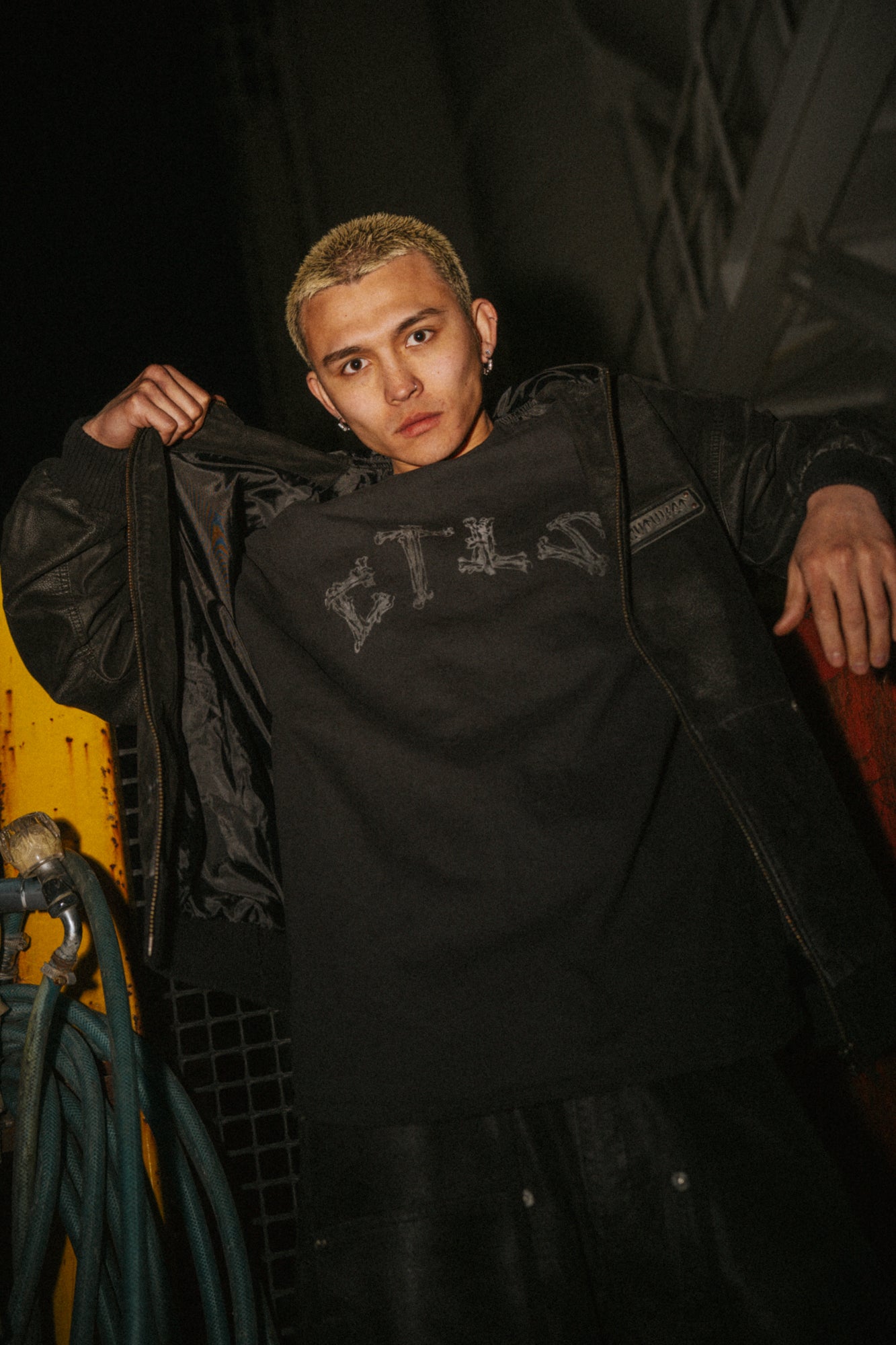 ボーンズTシャツ