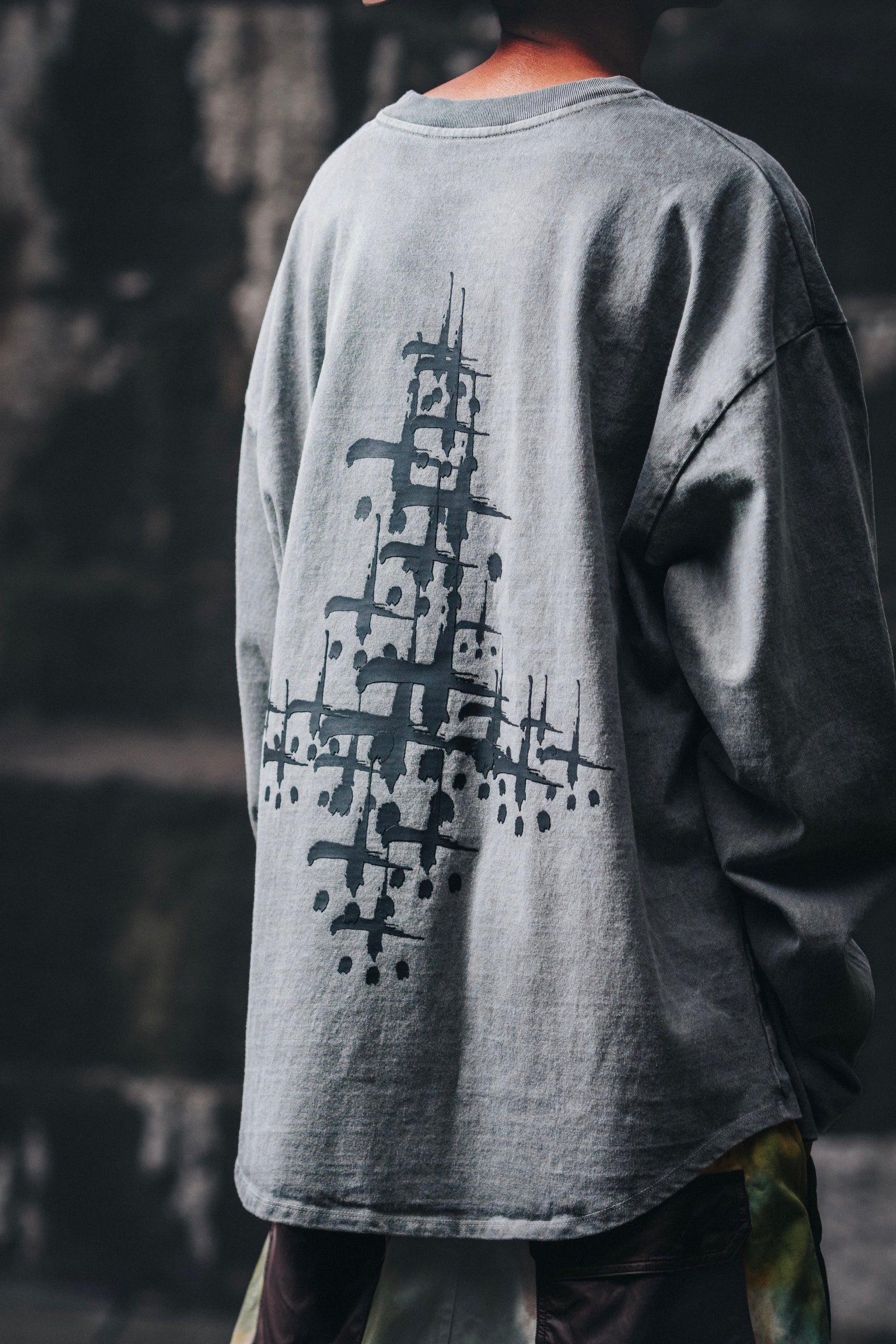 CTLS | Cross on Cross Longsleeve Tee – CVTVLIST CTLS | Cross on Cross Longsleeve Tee – CVTVLIST