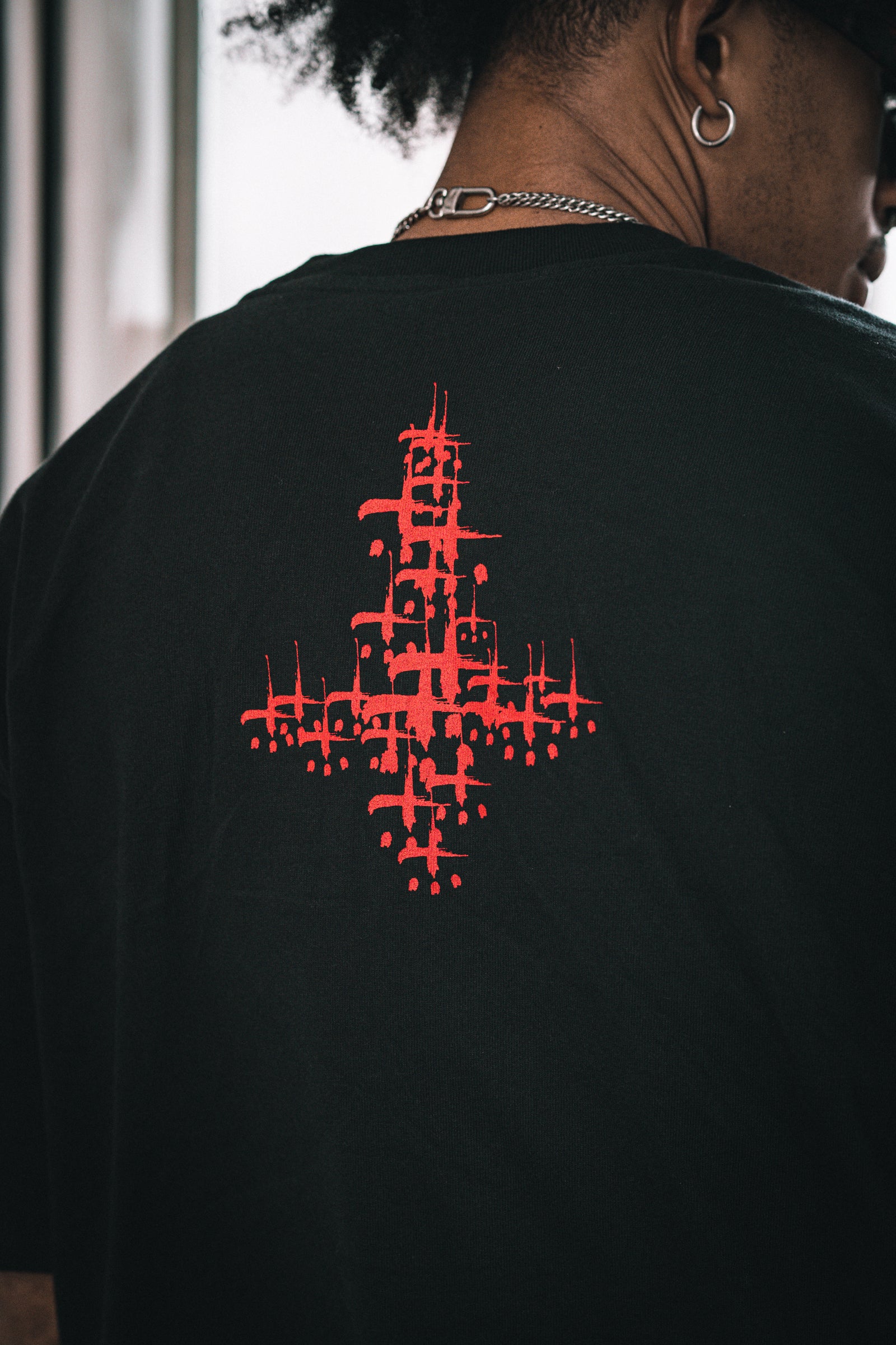 注目■CVTVLIST■大人気 Arched Logo Tシャツ 国内発 すぐ届く CTLS｜Arched Logo Tee – CVTVLIST