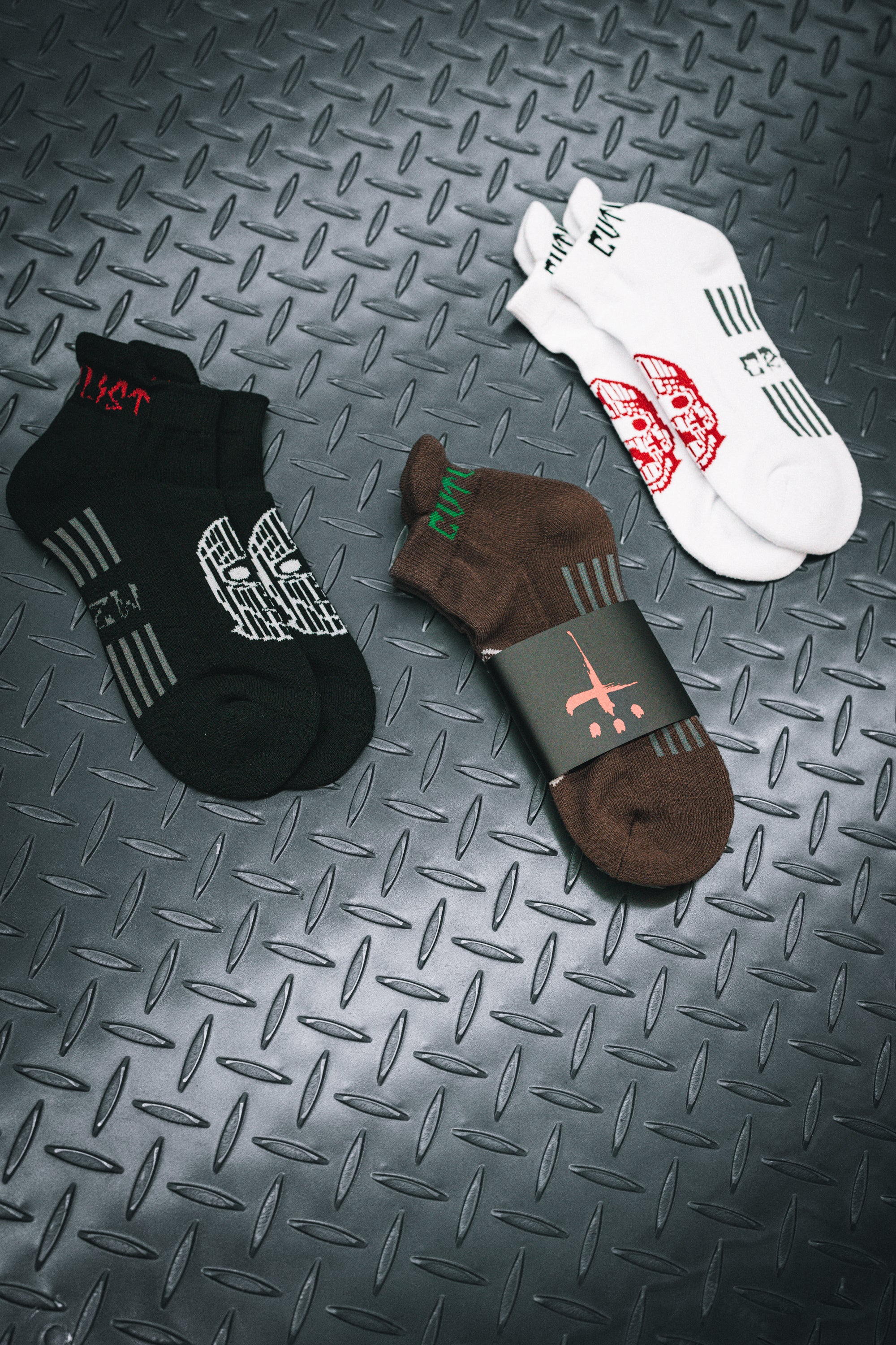 "CREW-KUN" Short Socks