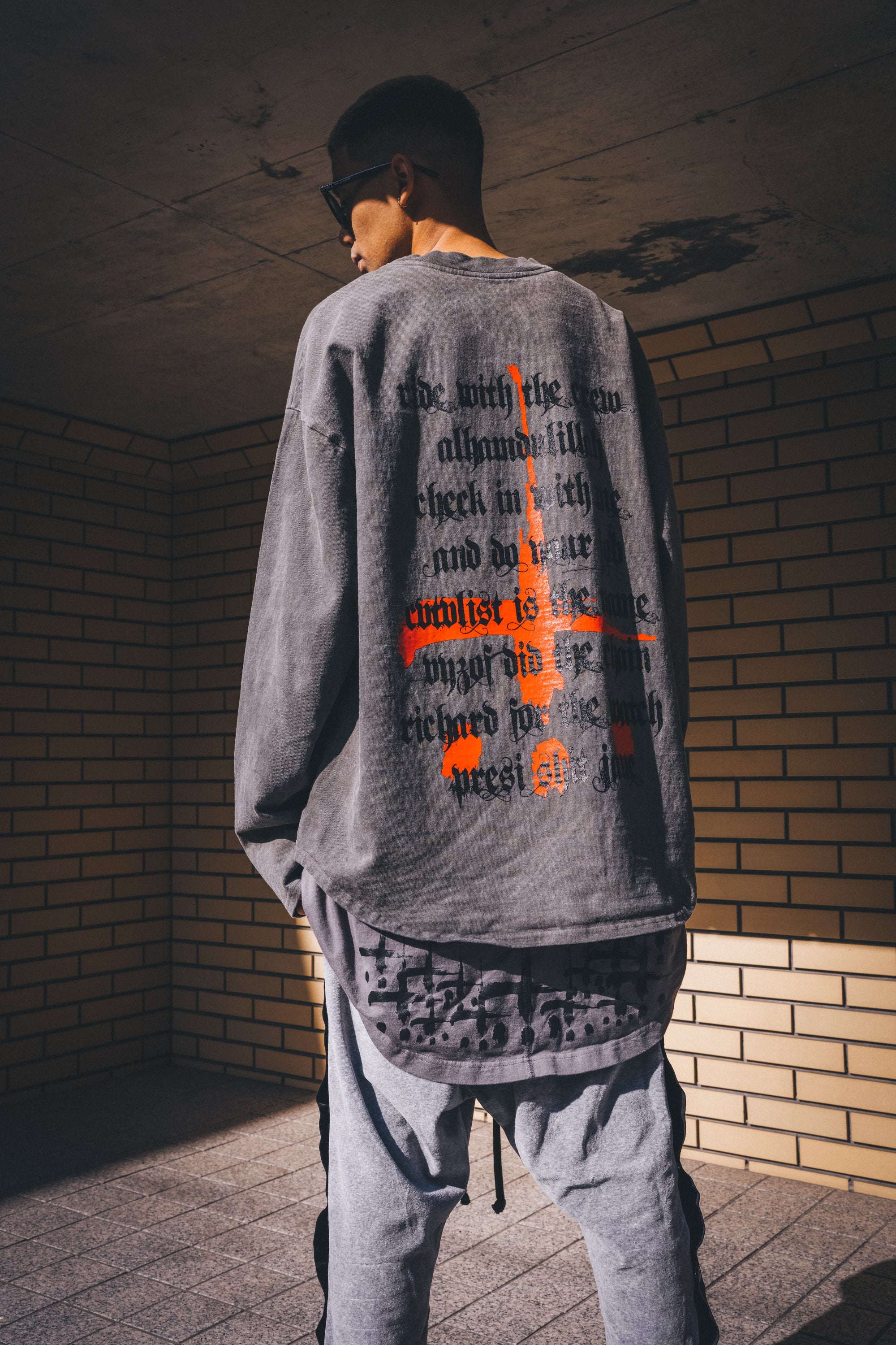 Introduction Longsleeve Tee