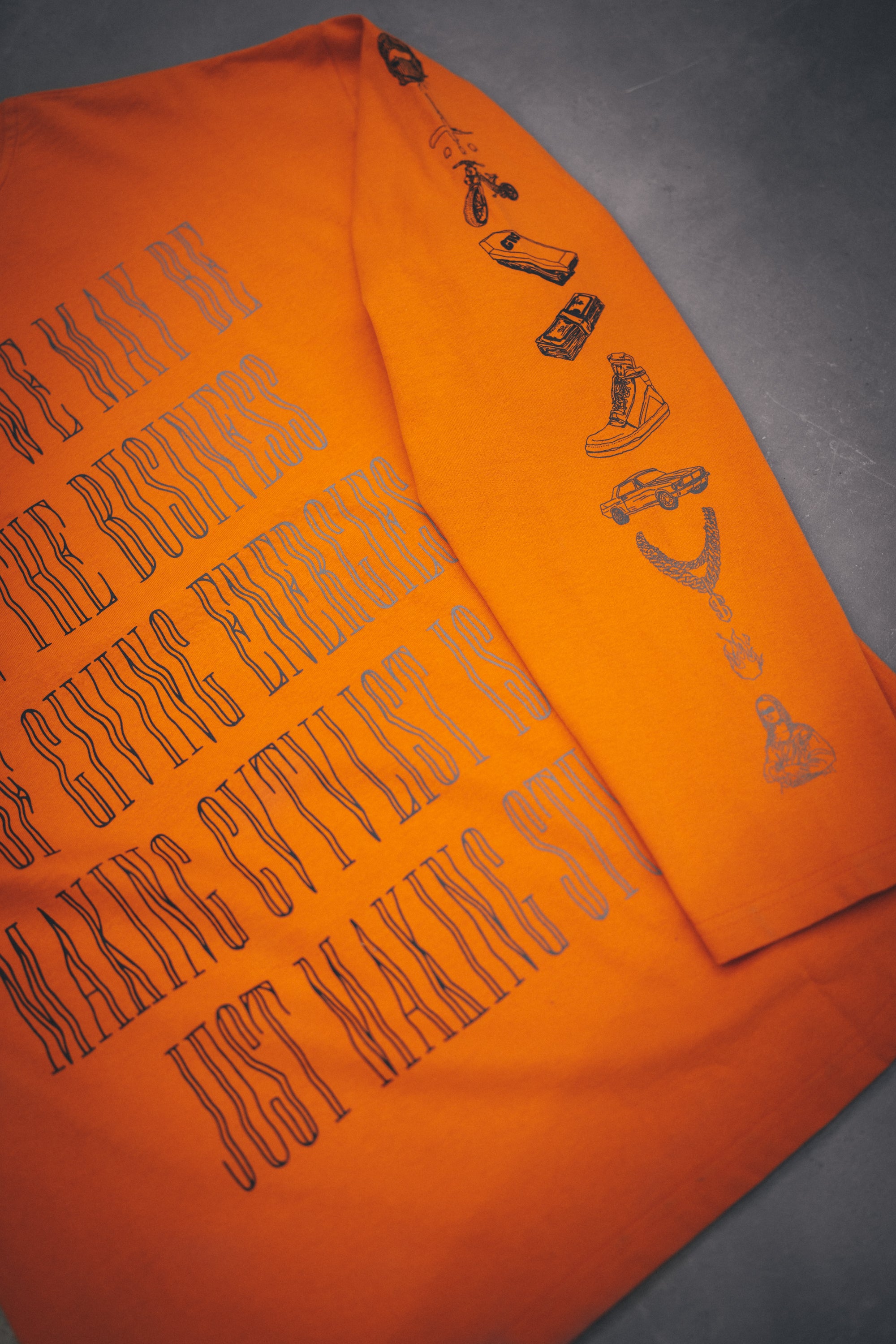 Pieces Longsleeve Tee