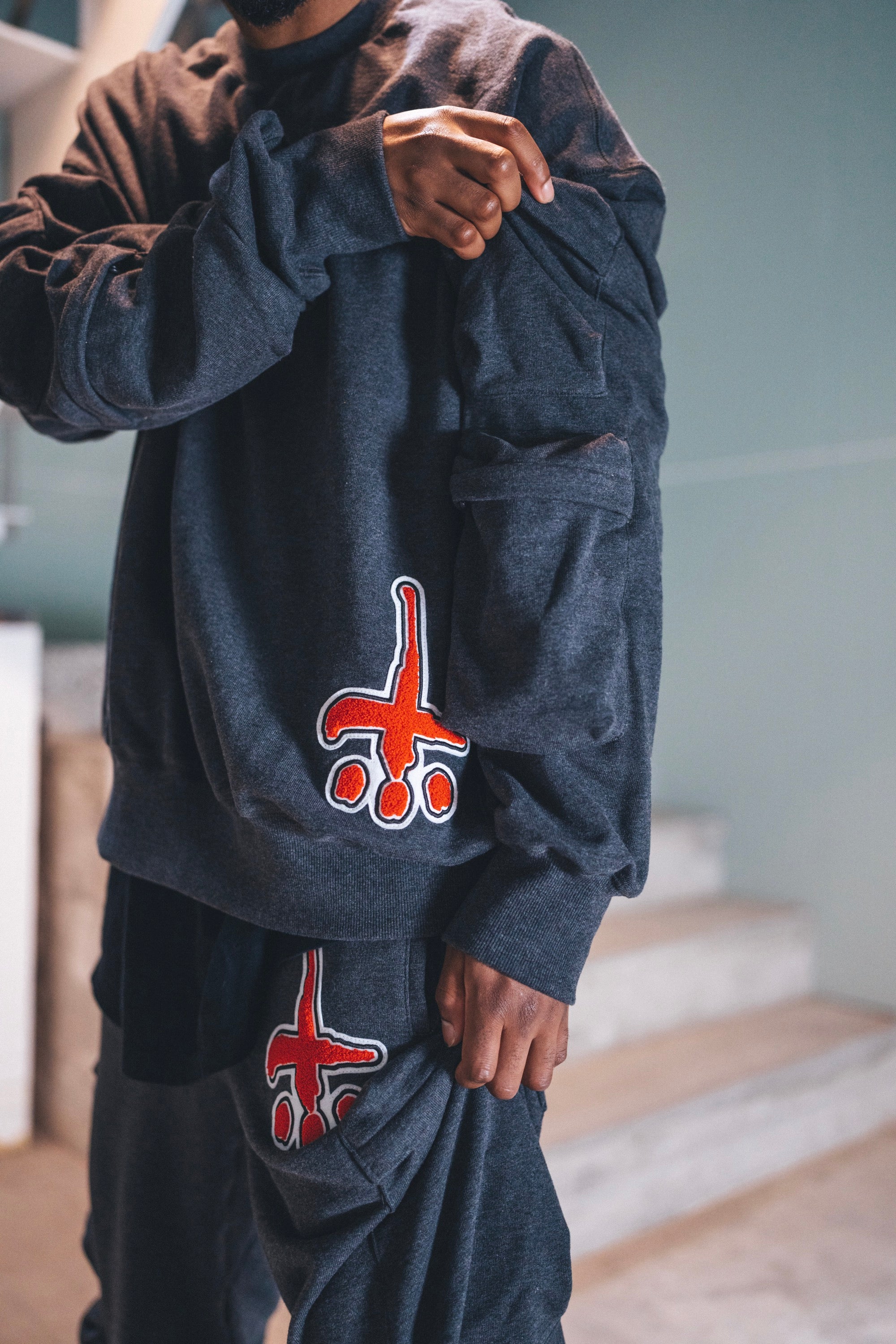 Side Pocket Crewneck