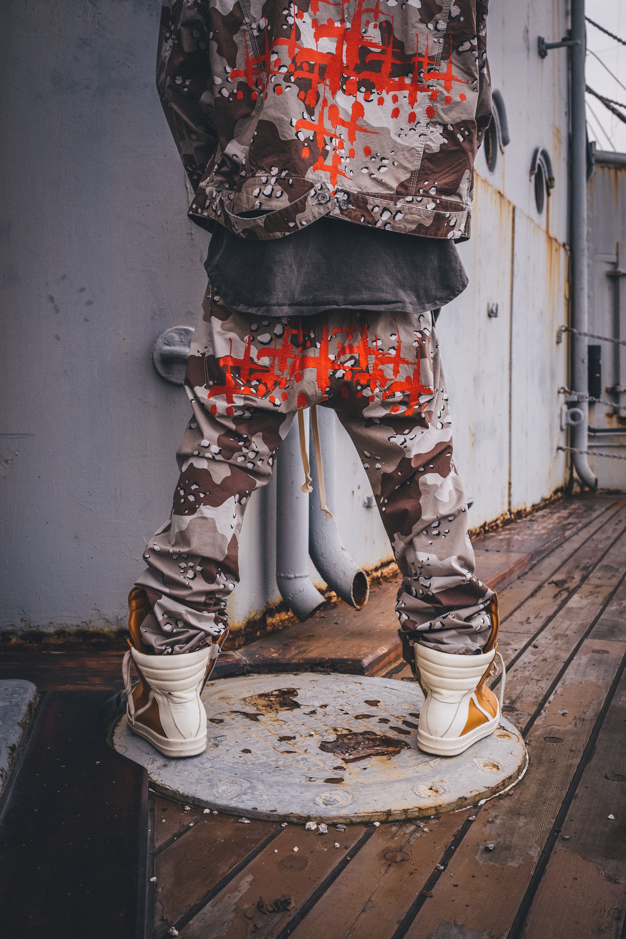 "CVTVLIST" Twill Pants