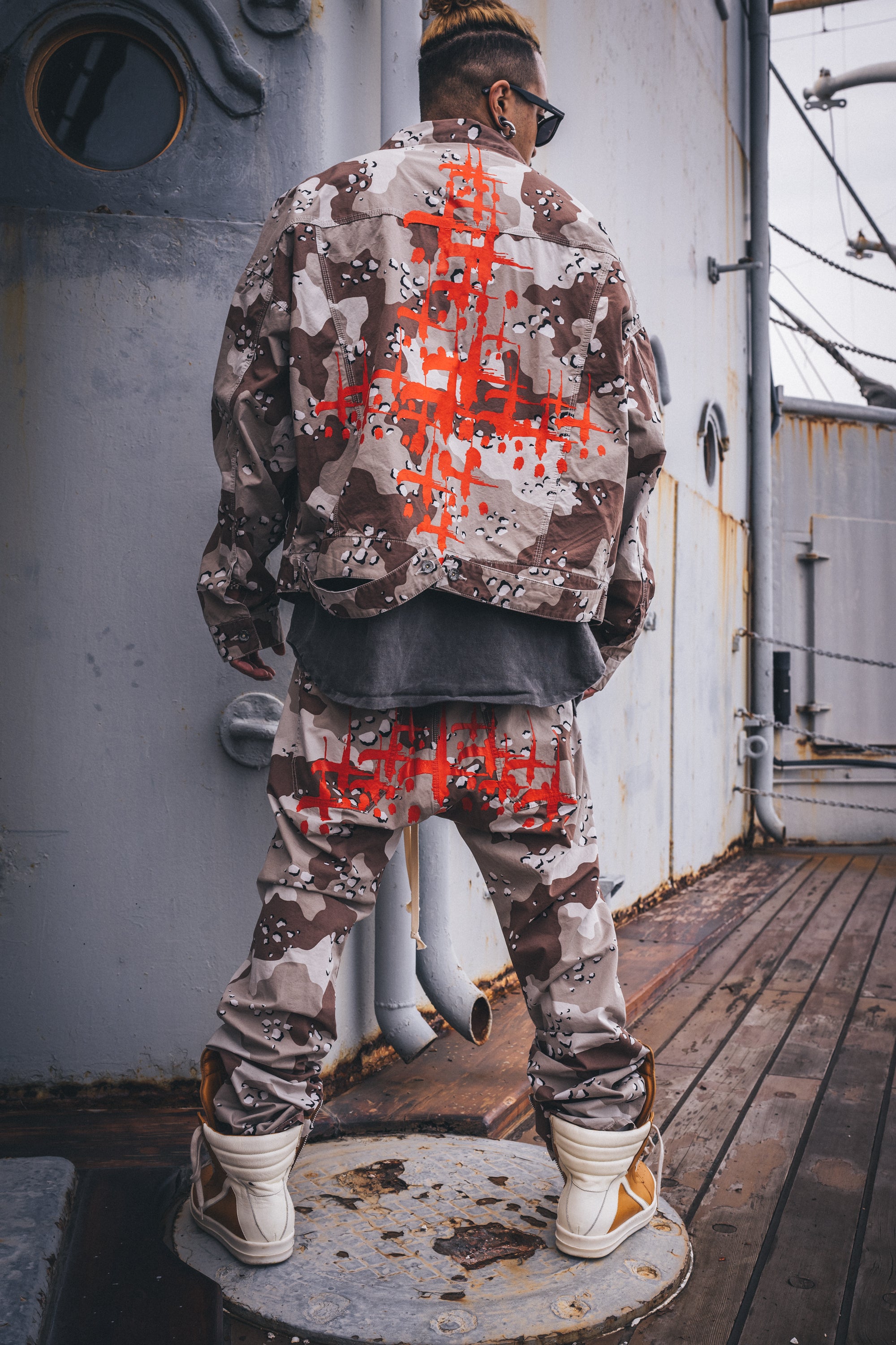 "CVTVLIST" Twill Pants